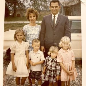 Meet your Posher, Rhonda